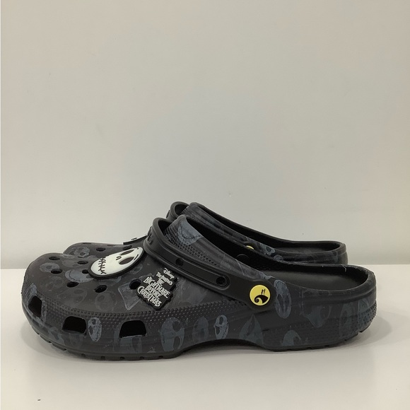 Crocs Disney Nightmare Before Christmas Glow In The Dark Clogs Men Size 13 - Picture 2 of 6